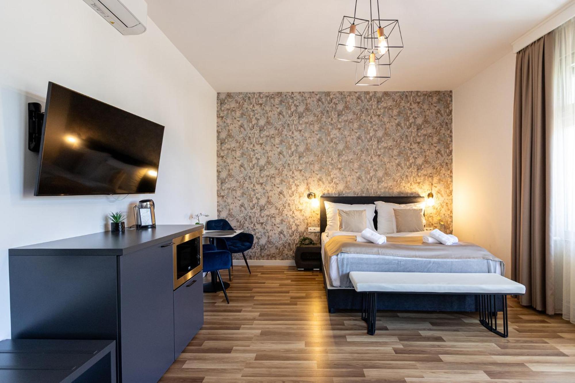 Hotel Clariss Balatonalmádi Exteriér fotografie